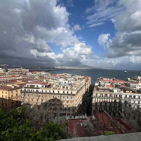 Plebiscito Charme Rooms Napoli Bagian luar foto