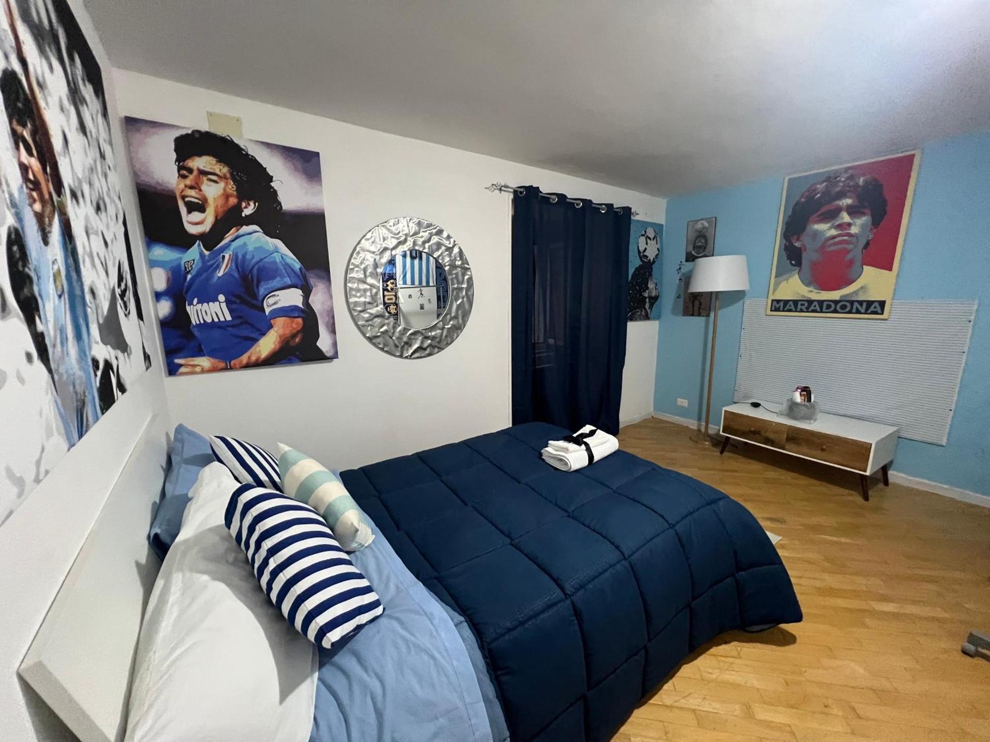 Plebiscito Charme Rooms Napoli Bagian luar foto