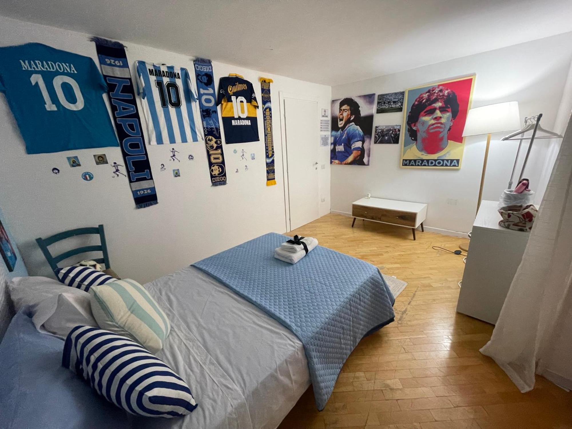 Plebiscito Charme Rooms Napoli Bagian luar foto