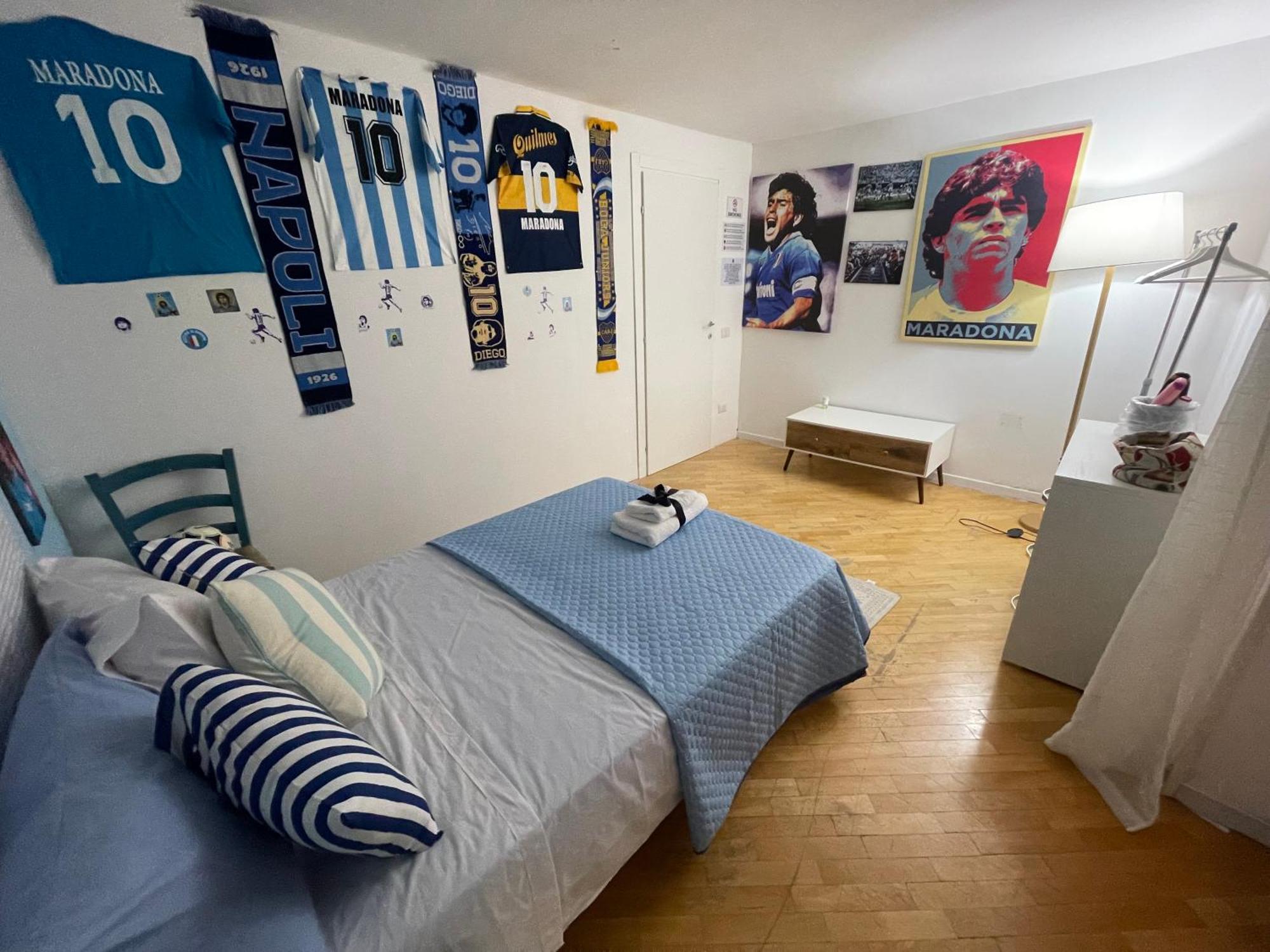 Plebiscito Charme Rooms Napoli Bagian luar foto
