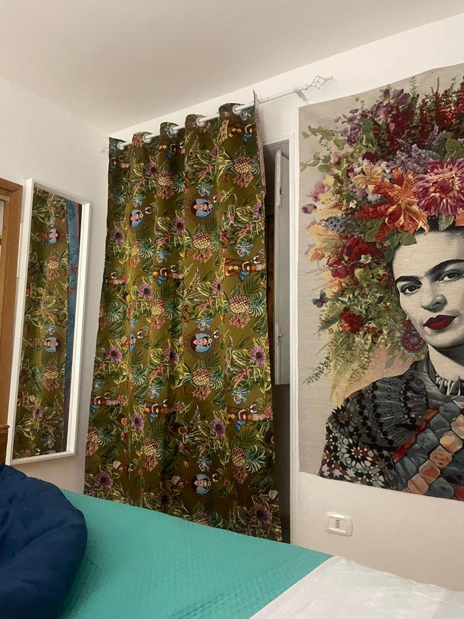 Plebiscito Charme Rooms Napoli Bagian luar foto