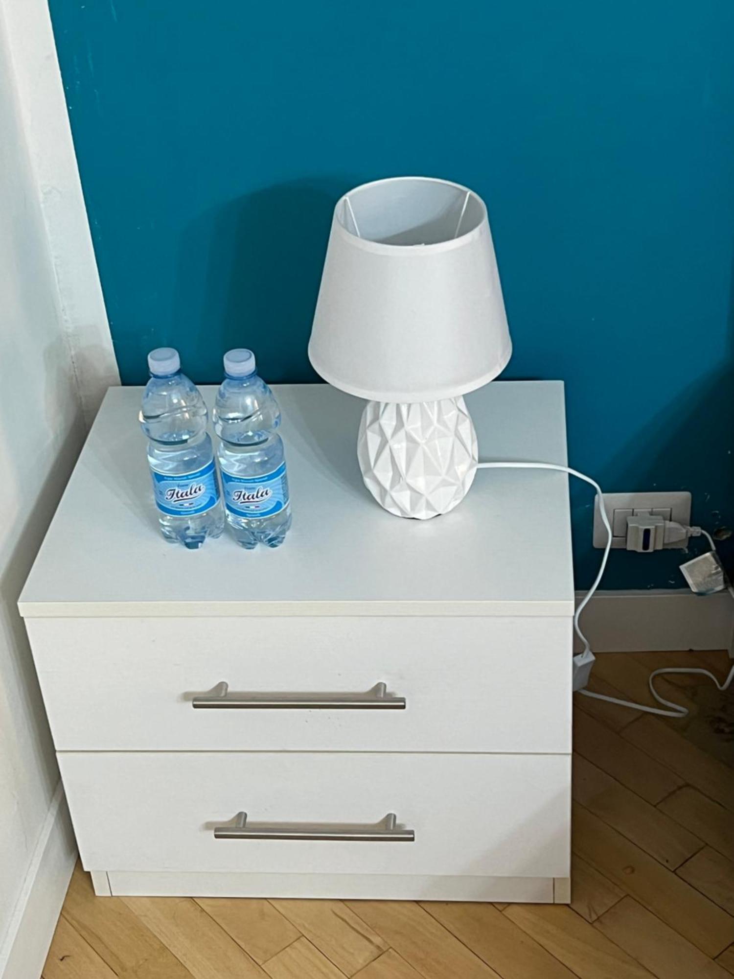 Plebiscito Charme Rooms Napoli Bagian luar foto