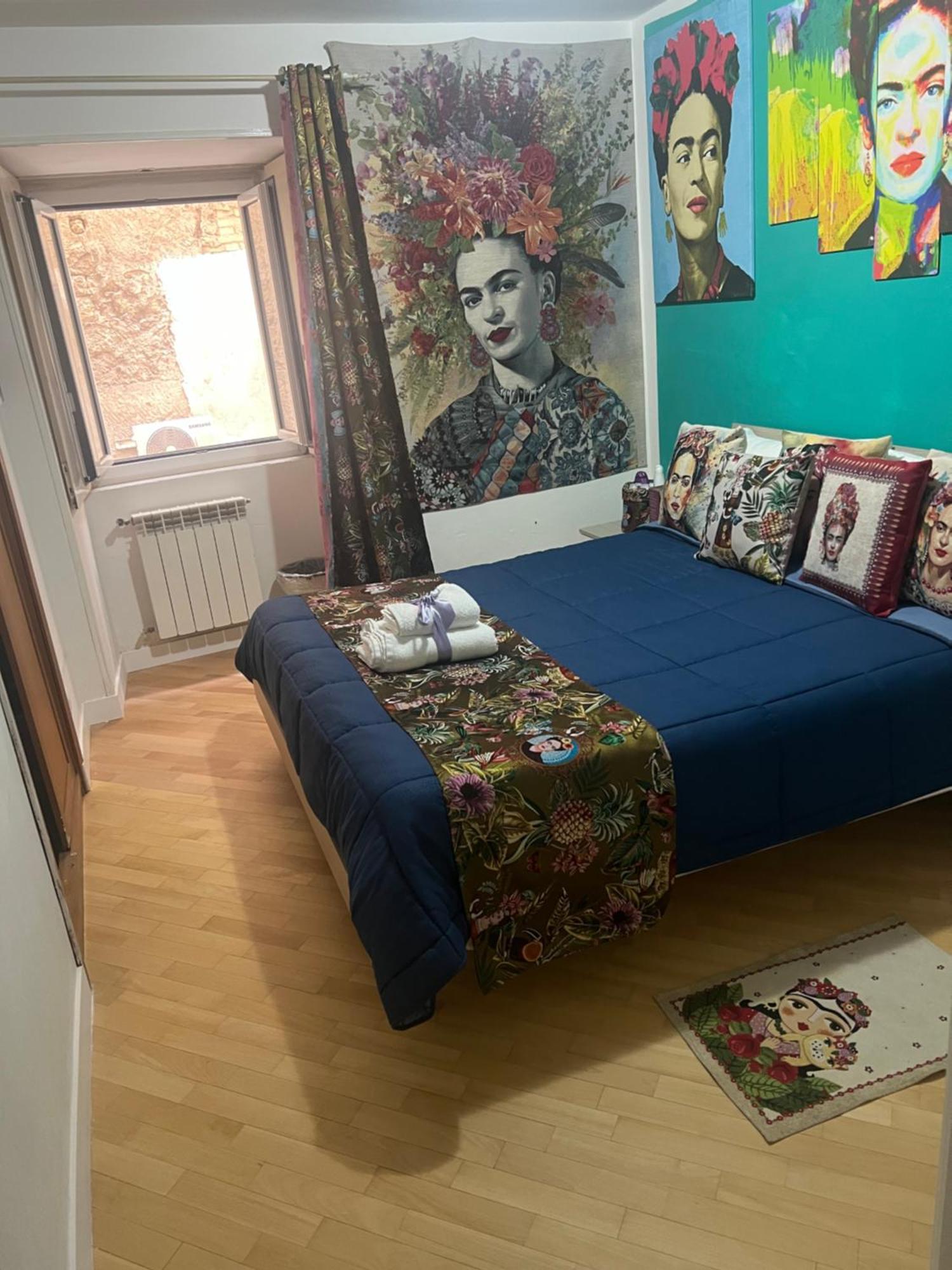 Plebiscito Charme Rooms Napoli Bagian luar foto