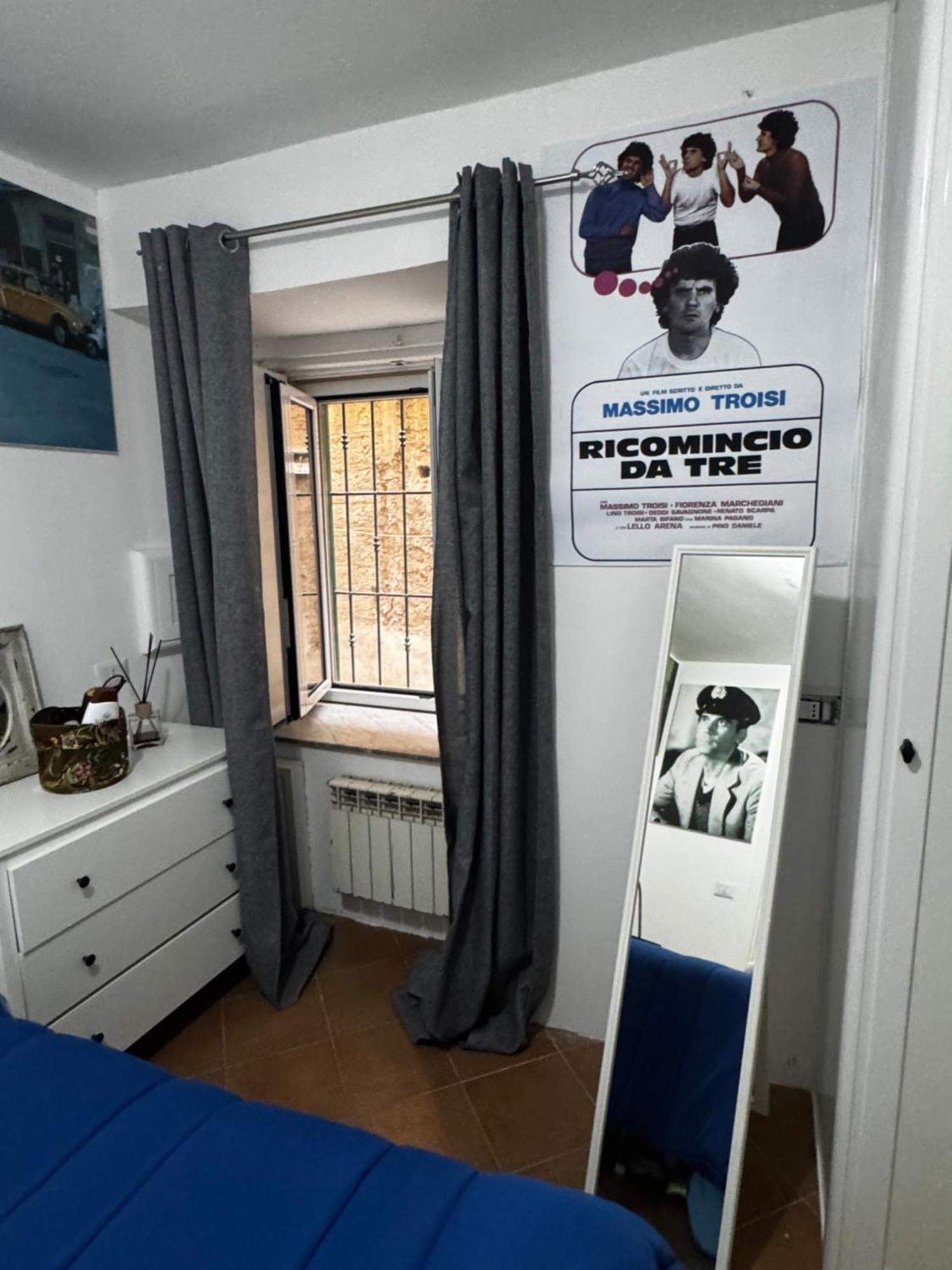 Plebiscito Charme Rooms Napoli Bagian luar foto